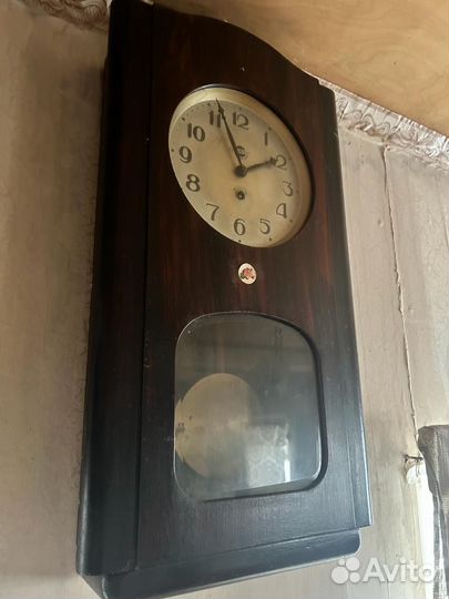 Старинные настенные часы