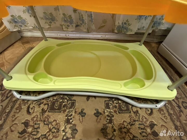 Пеленальный столик с ванночкой Brevi