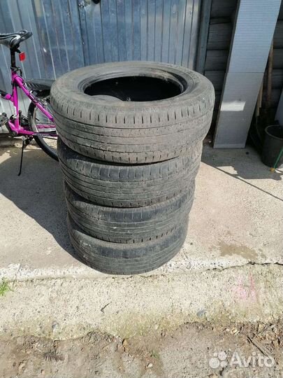 Continental CrossContact LX25 4.00/65 R16C