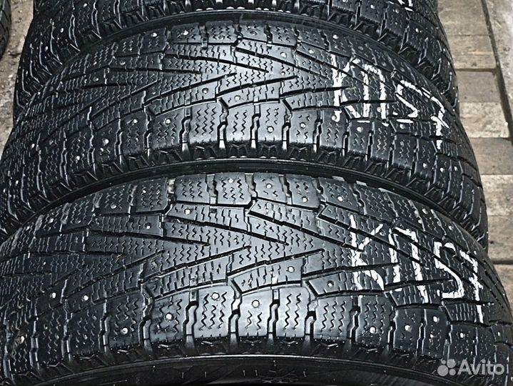 Roadstone Winguard WinSpike SUV 215/70 R16C 108T