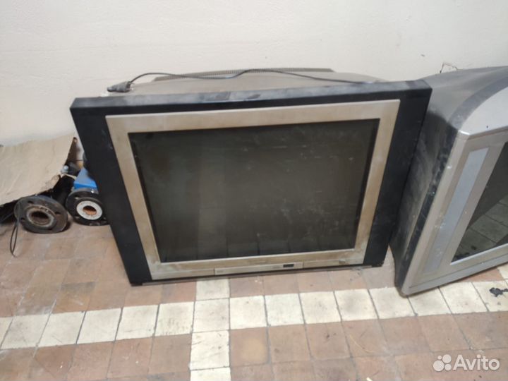Телевизор томсон на запчасти