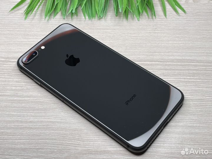 iPhone 8 Plus 256GB Black (околоидеал)