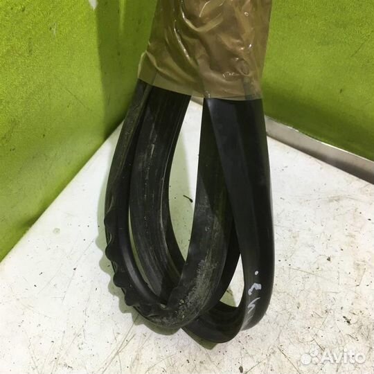 Уплотнитель Рено Логан