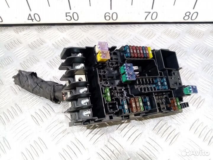 Б/У Блок предохранителей#001