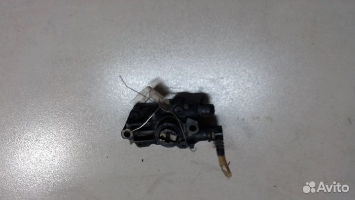 Насос топливный механический Mercedes E W210, 2000