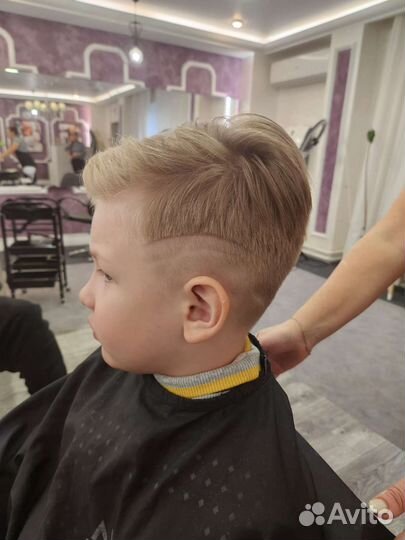 Стрижки, окрашивание волос