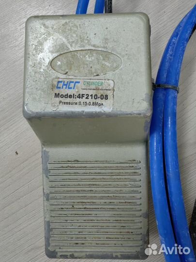 Этикеровочная машина, Укупорочная машина