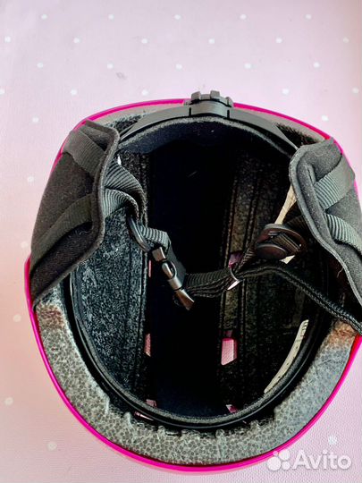 Горнолыжные шлемы Salomon, маски и прочее