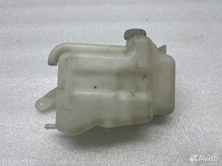 Бачок расширительный Mitsubishi Pajero Sport KS1W