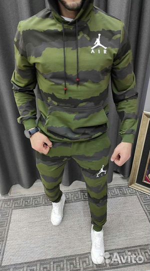 Спортивный костюм мужской