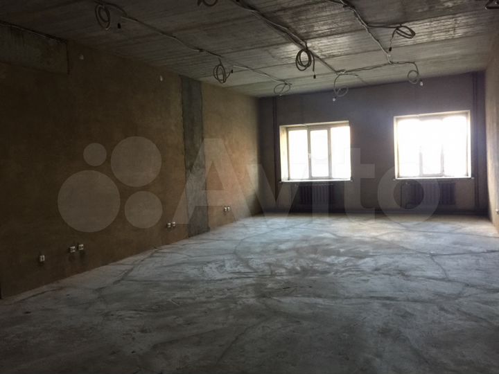 Помещение свободного назначения, 226 м²