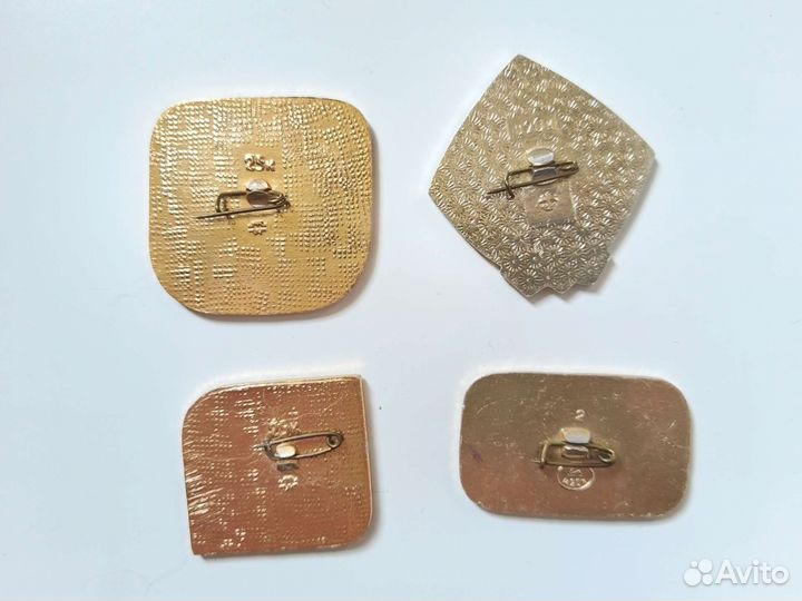 Детские значки СССР