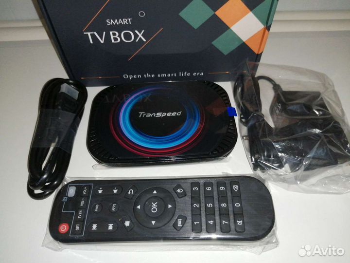 Новейшая smart tv приставка 4/32