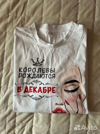 Новая футболка S Королевы рождаются в декабре