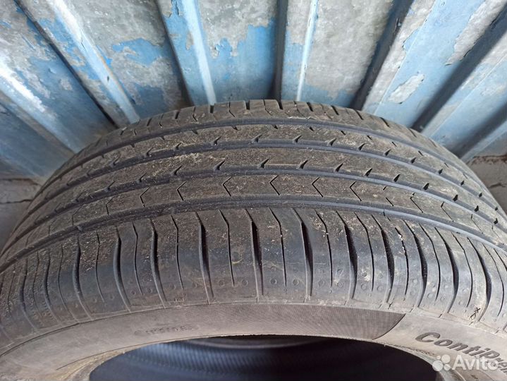 Continental ContiPremiumContact 5 225/60 R17 99V