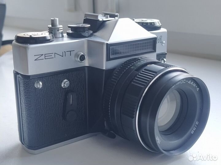 Фотоаппарат Zenit EM