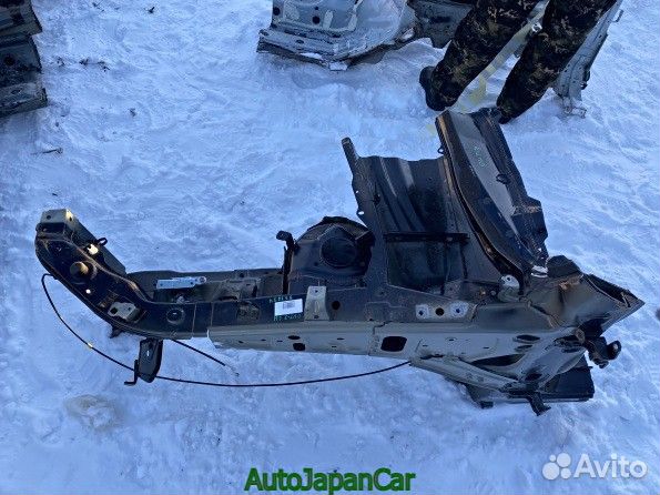 Четверть передняя Mitsubishi Outlander 3 2012-2024