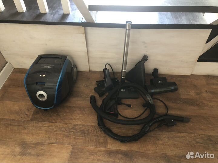 Моющий пылесос lg