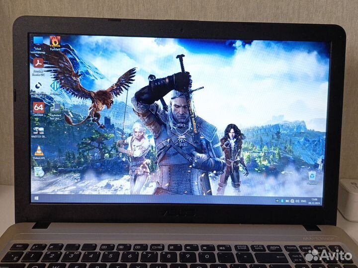 Игровой зверюга Asus Ram 4gb ssd+Hdd 920mx акб 3ч
