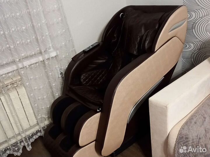 Массажное кресло