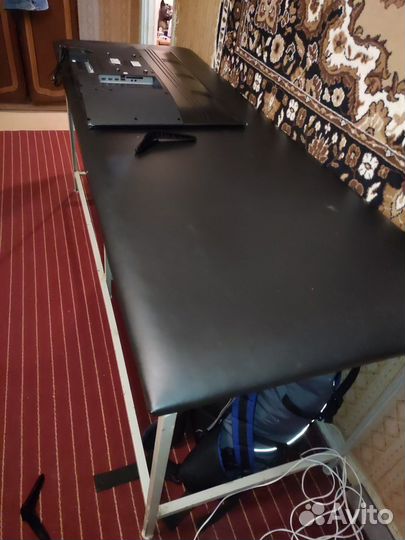 Массажная кушетка нескладная