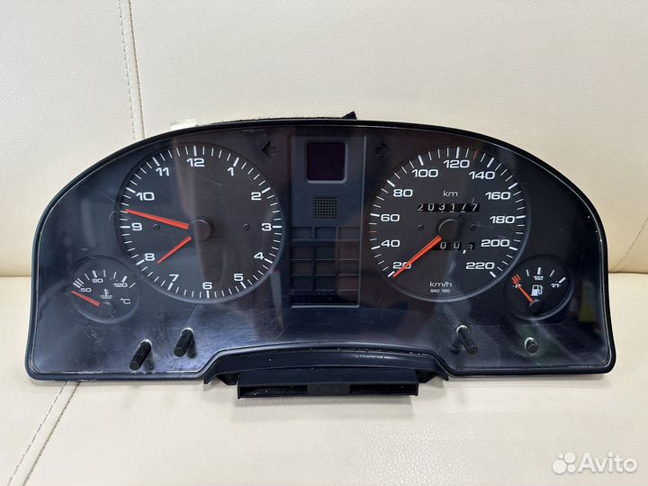 Щиток приборов Audi 80 B4