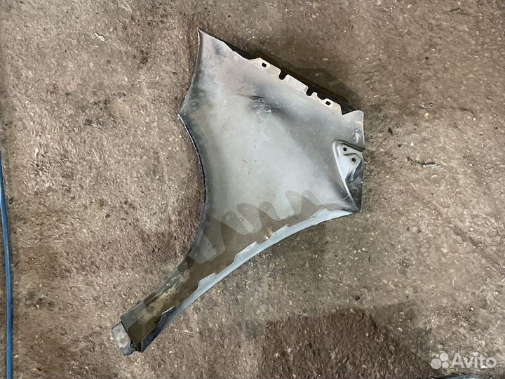 Крыло переднее на Mercedes-Benz A-Class W169 левое