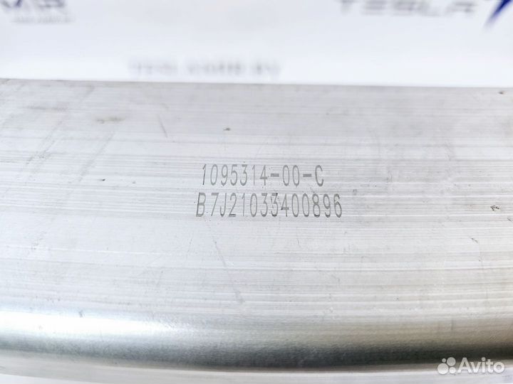 Усилитель заднего бампера Tesla Model 3 2023