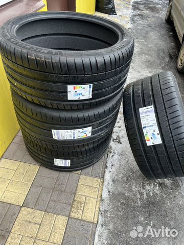 Michelin Pilot Sport 4 S 315/30 R21 и 275/35 R21 105Y