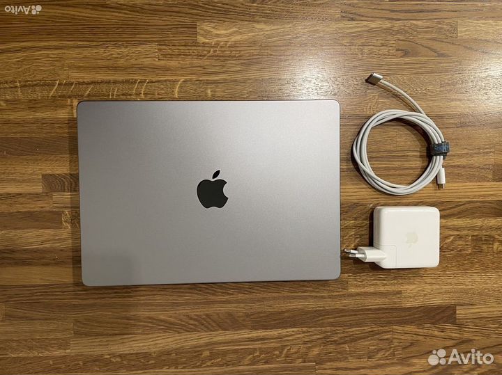 Macbook Pro M1 Pro 16GB/SSD 512 GB, 2021