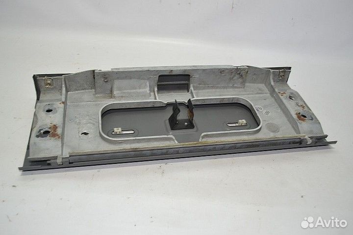 Накладка переднего бампера, центральная mercedes-b