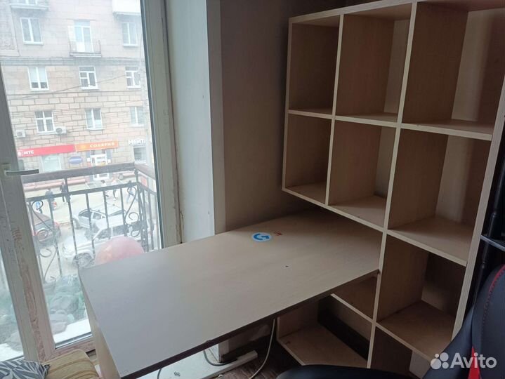 Компьютерный стол