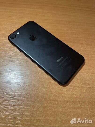 iPhone 7, 32 ГБ