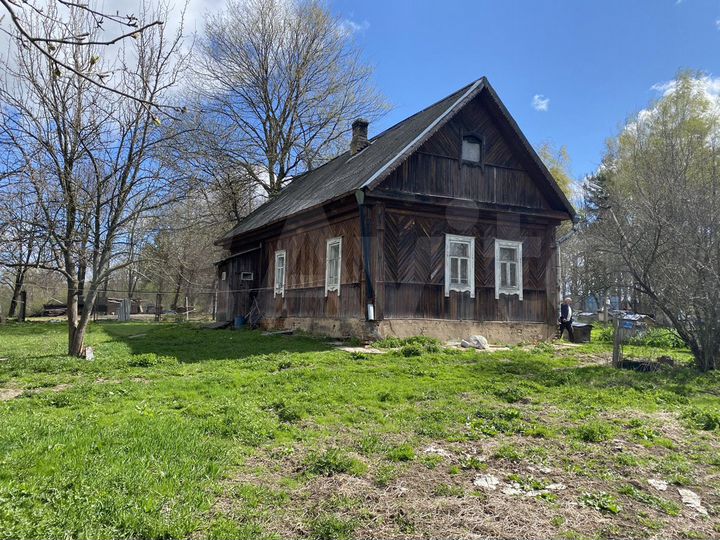 Дом 100 м² на участке 4,05 га