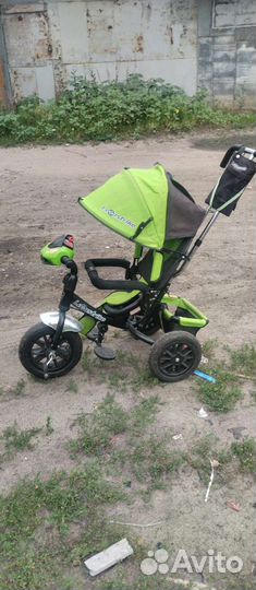 Трехколесный велосипед