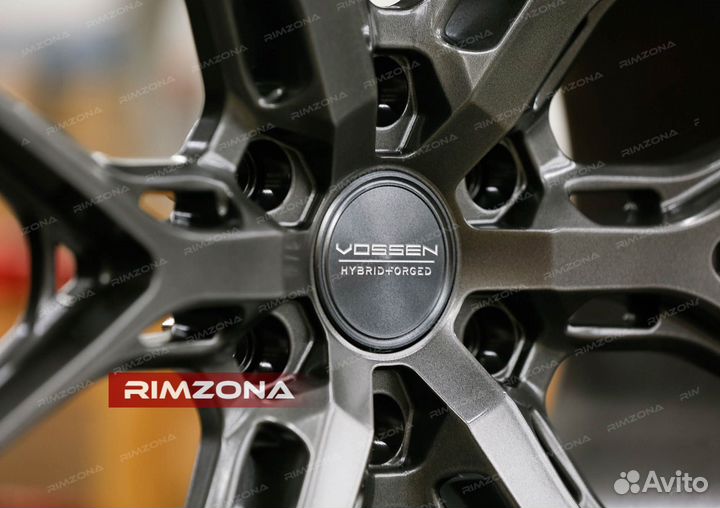 Кованые диски R23 на Toyota Land Cruiser