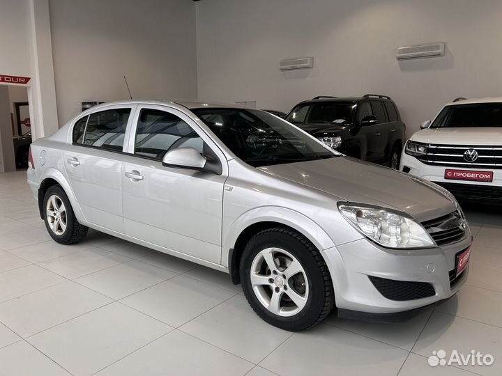 Opel Astra 1.6 МТ, 2011, 242 167 км