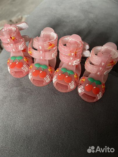 Обувь для собак мелких пород