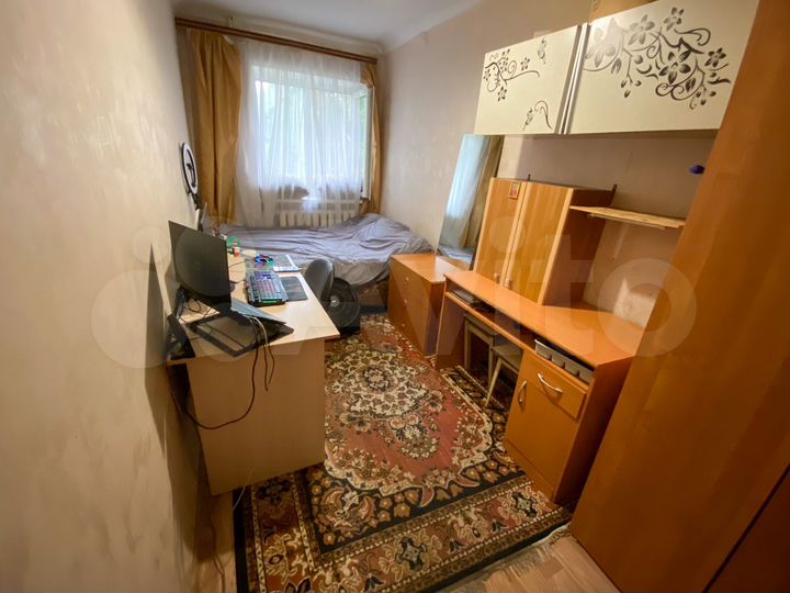 Комната 11,3 м² в 6-к., 1/5 эт.