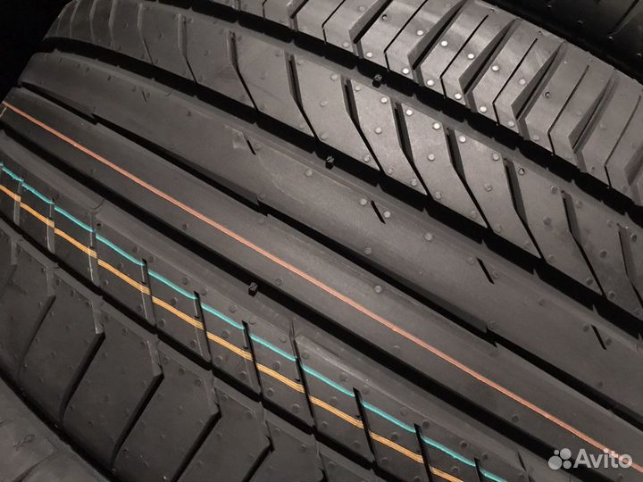 Continental ContiSportContact 5 ContiSeal 285/40 R22 и 255/45 R22
