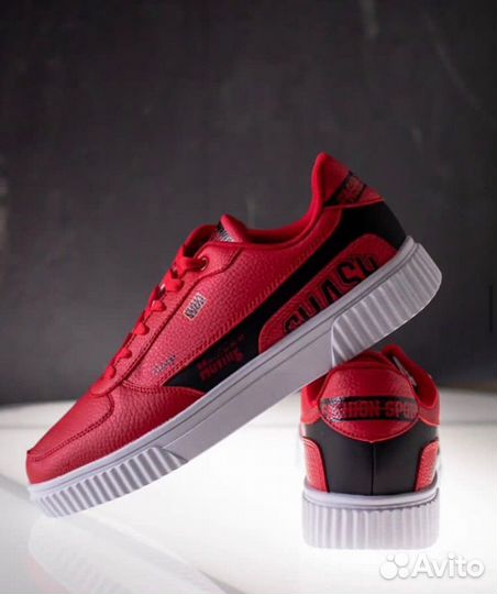 Мужские кожаные кеды