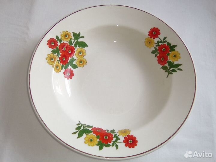 Тарелки глубокие, большие