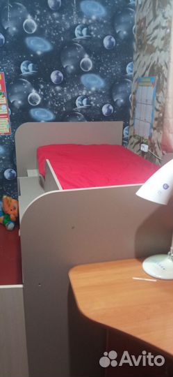 Кровать чердак с домиком