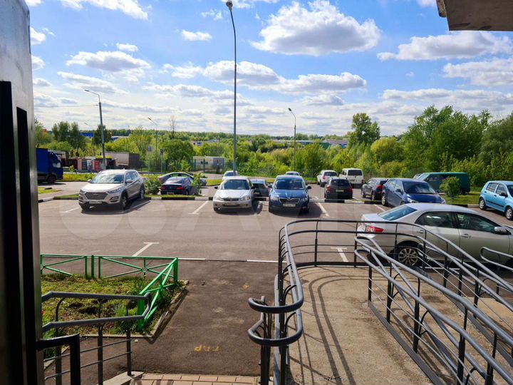 Продам торговое помещение 77 м2 с арендаторами