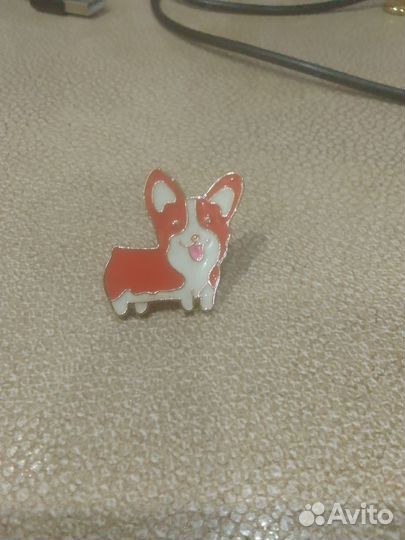 Значки,брошки эмаль