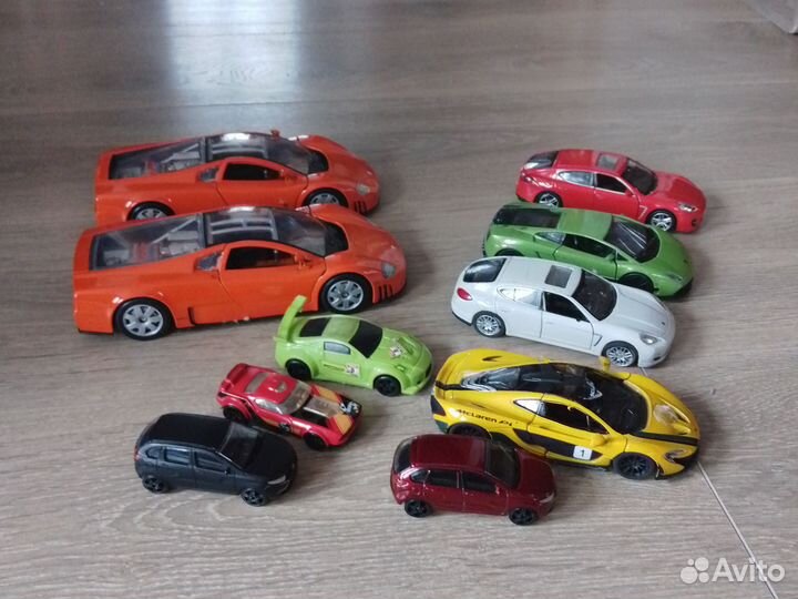 Машинки. Игрушки. Конструктор.кегли