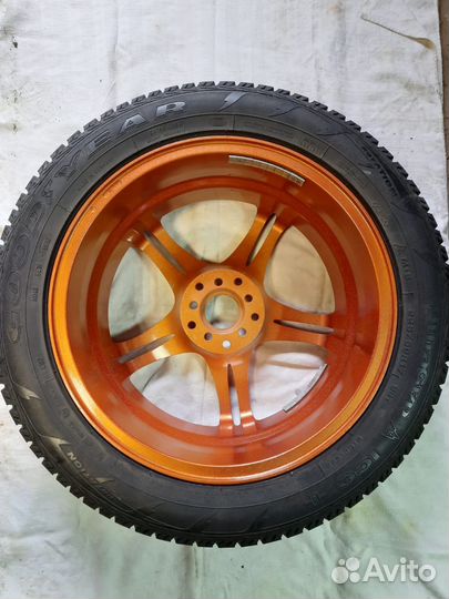 Goodyear UltraGrip 225/50 R17 98T