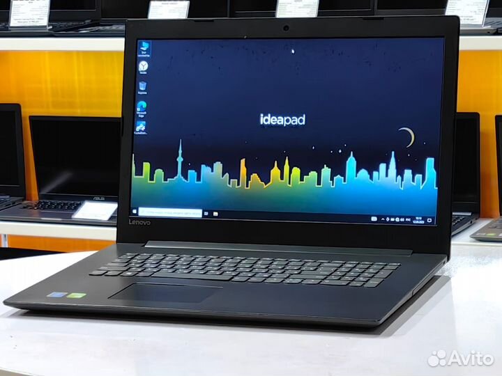 Ноутбук Lenovo 17.3