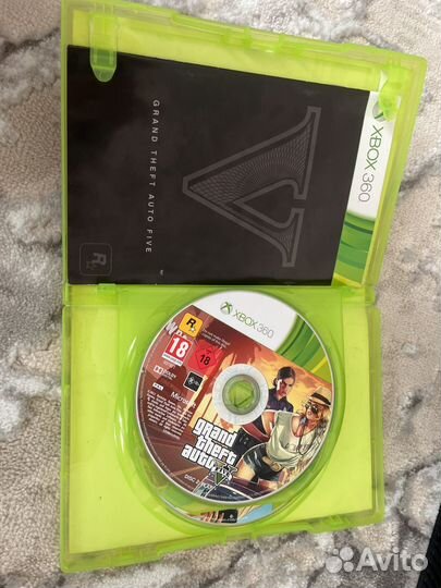 Xbox 360 500гб +диск GTA 5