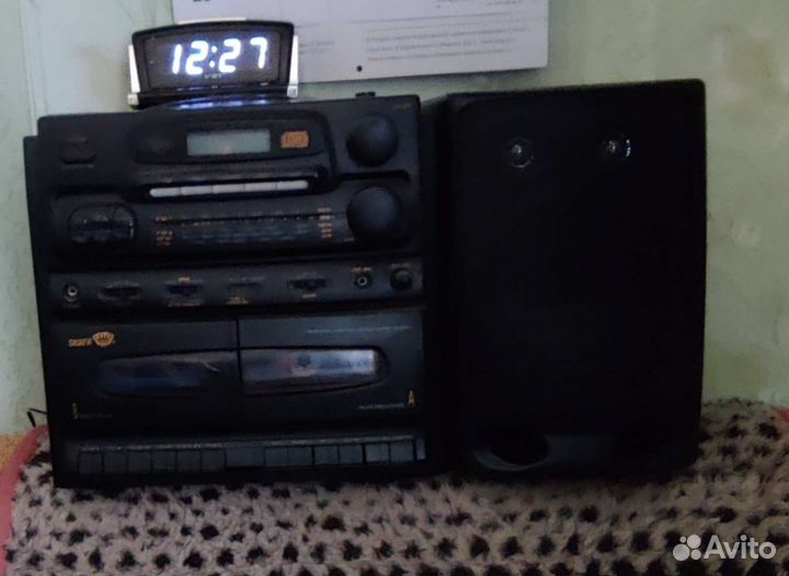 Музыкальный центр